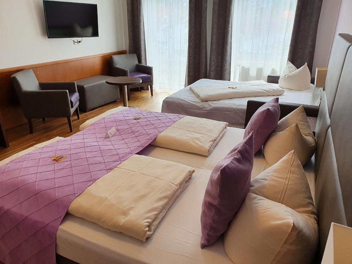 Boutique Hotel Beckenlehner Unterhaching Extérieur photo