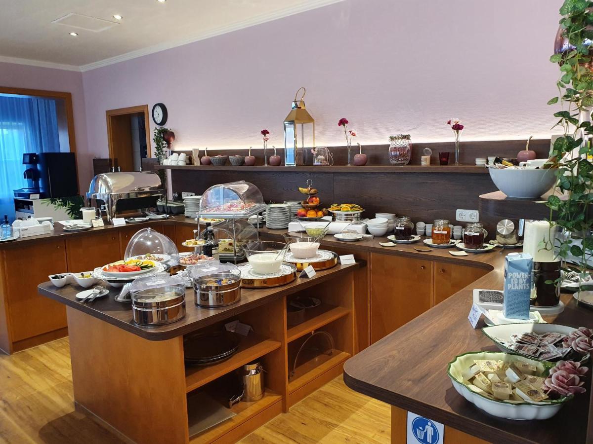 Boutique Hotel Beckenlehner Unterhaching Extérieur photo