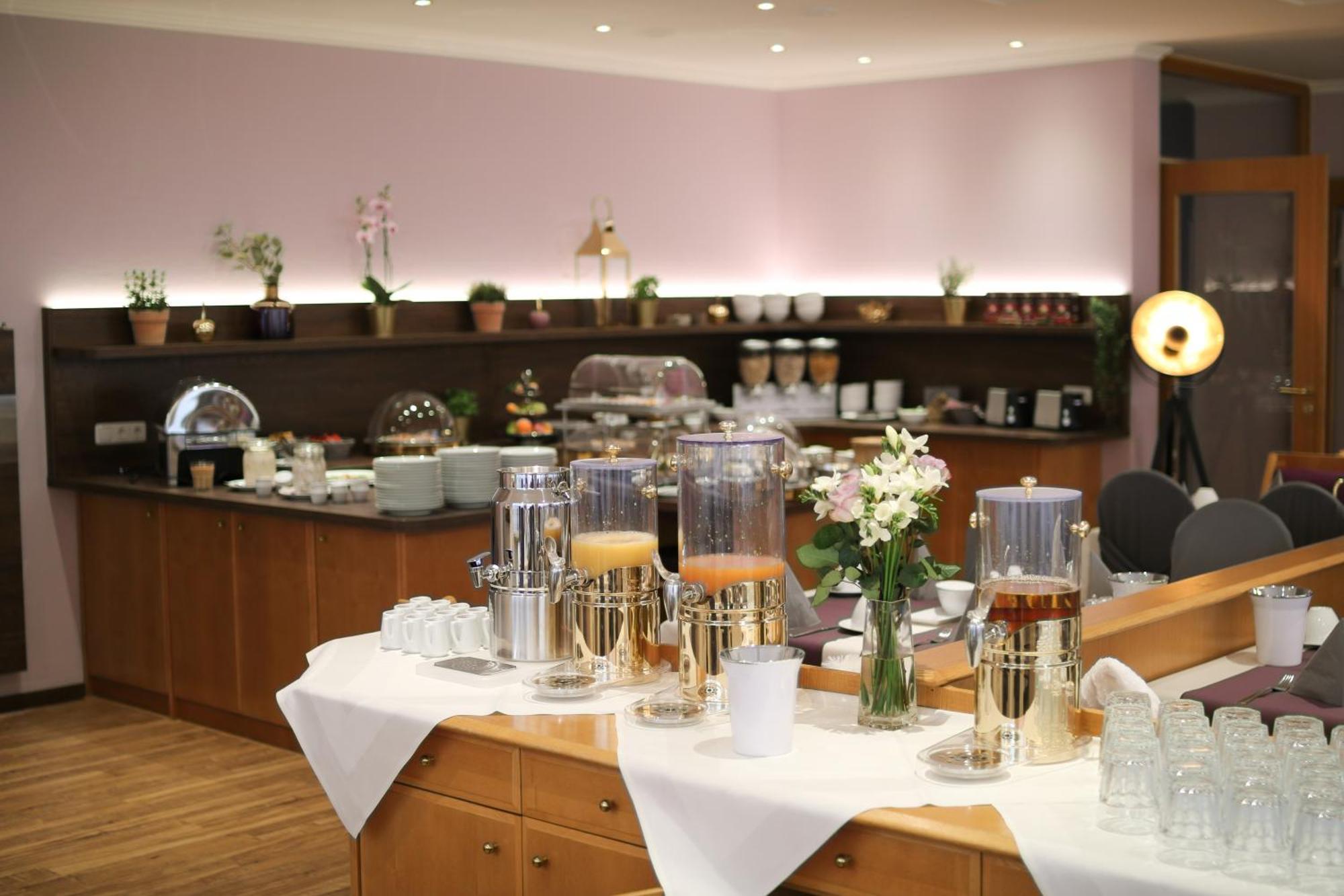 Boutique Hotel Beckenlehner Unterhaching Extérieur photo