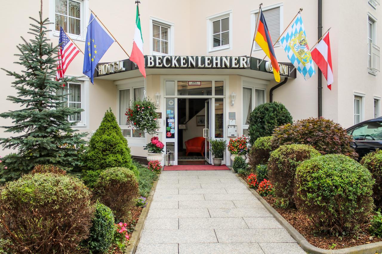 Boutique Hotel Beckenlehner Unterhaching Extérieur photo