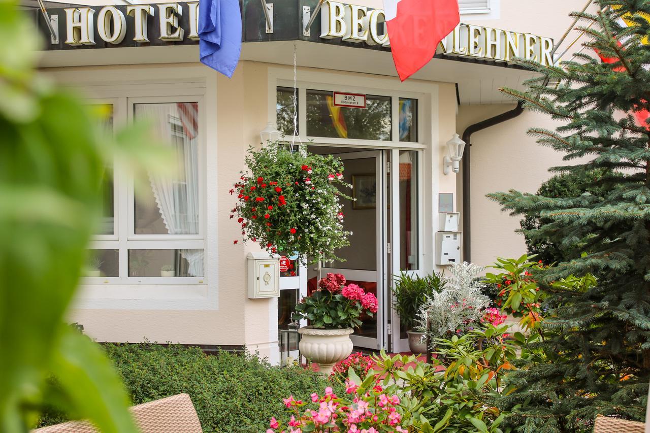 Boutique Hotel Beckenlehner Unterhaching Extérieur photo