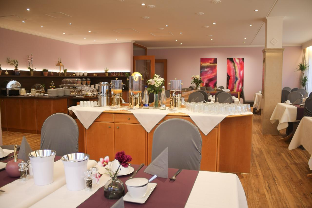 Boutique Hotel Beckenlehner Unterhaching Extérieur photo