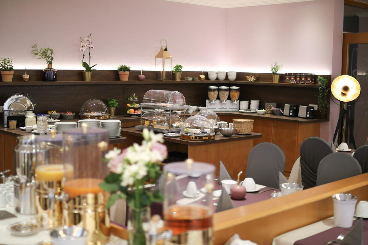 Boutique Hotel Beckenlehner Unterhaching Extérieur photo