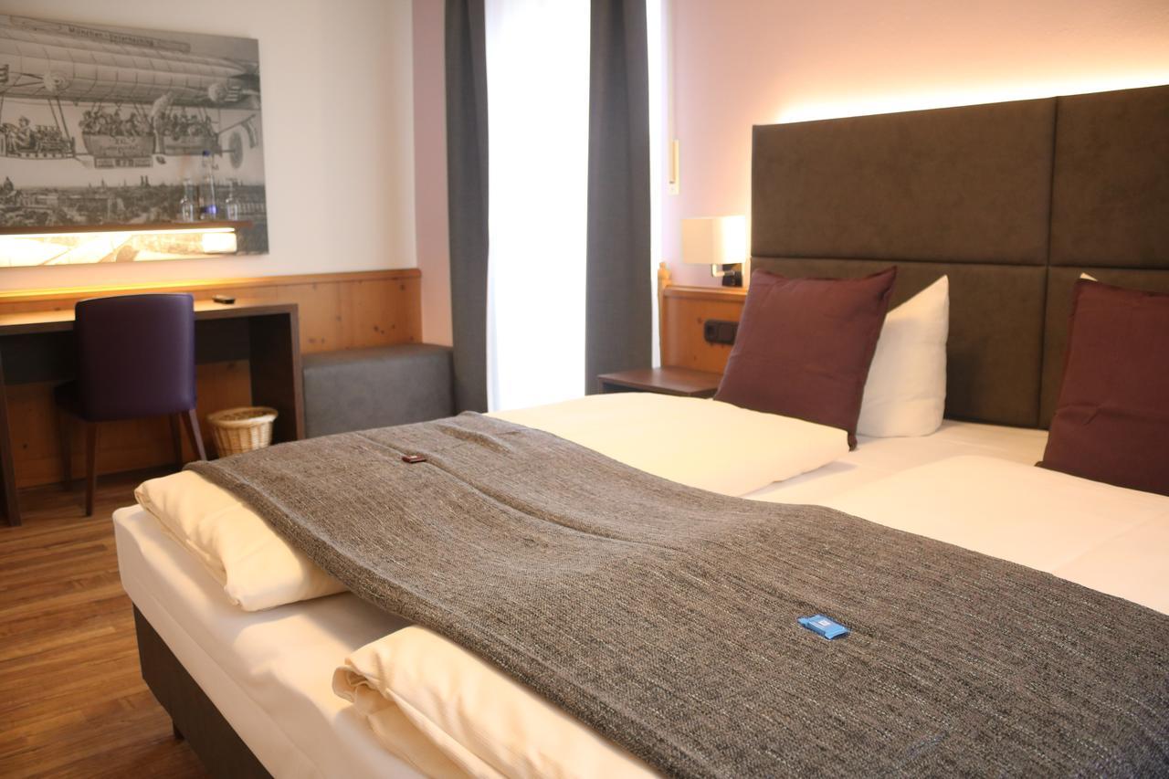 Boutique Hotel Beckenlehner Unterhaching Extérieur photo