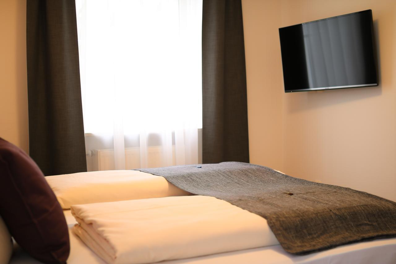 Boutique Hotel Beckenlehner Unterhaching Extérieur photo